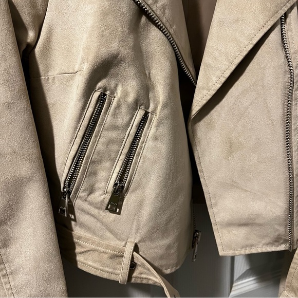 Levi’s Jacket - Picture 3 of 7